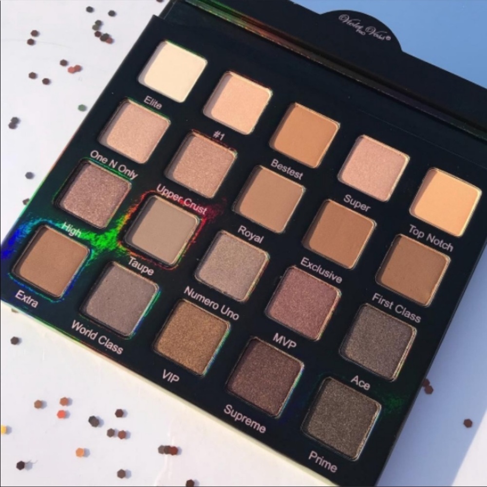 ✨ Violet Voss Cosmetics Taupe Notch Eye Shadow Palette - Picture 11 of 11